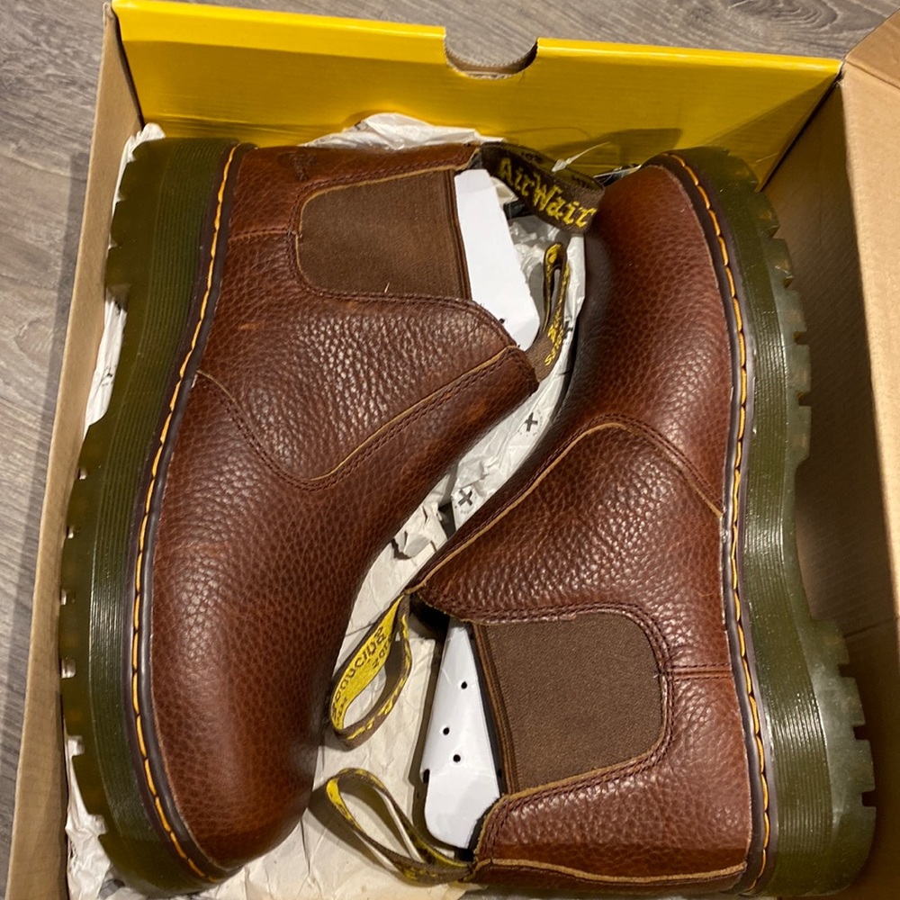 Doc martens woman’s size 10